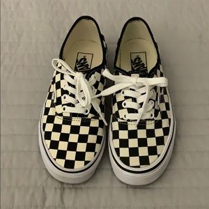 Golden Coast Checkered Authentic Vans